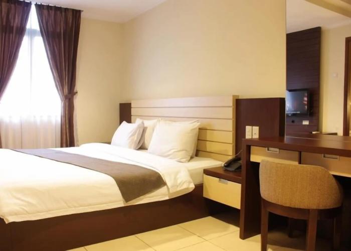 Travellers Suites Serviced Apartments