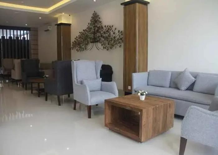 LARIZ Depari Hotel