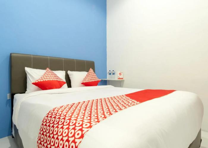 Super OYO 839 Royal Guest House