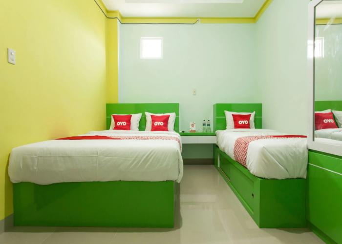Super OYO 1763 Dinda Residence Syariah