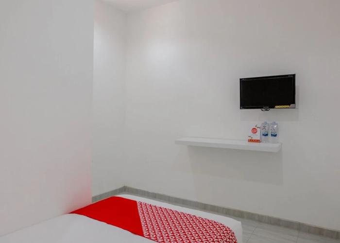 J3 Residence Syariah by OYO Rooms