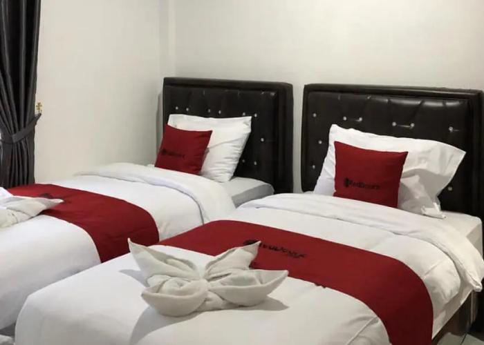 RedDoorz near CitraLand Gama City Medan