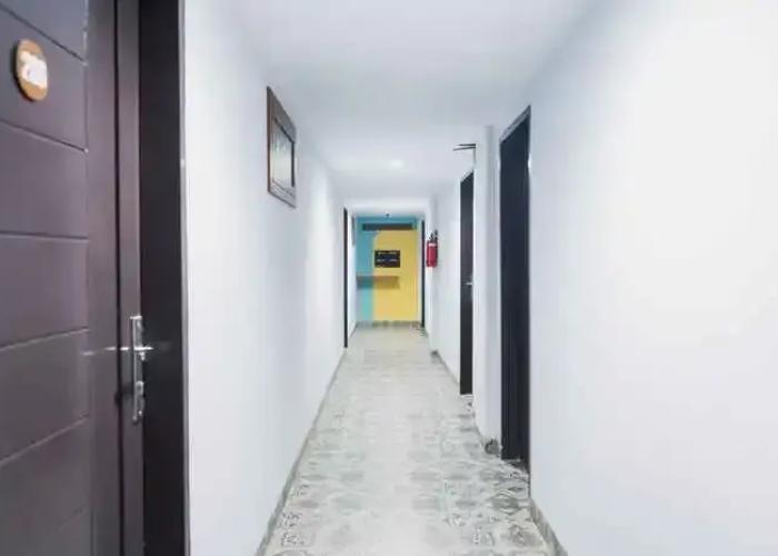 Sans Hotel Cemara Asri Medan