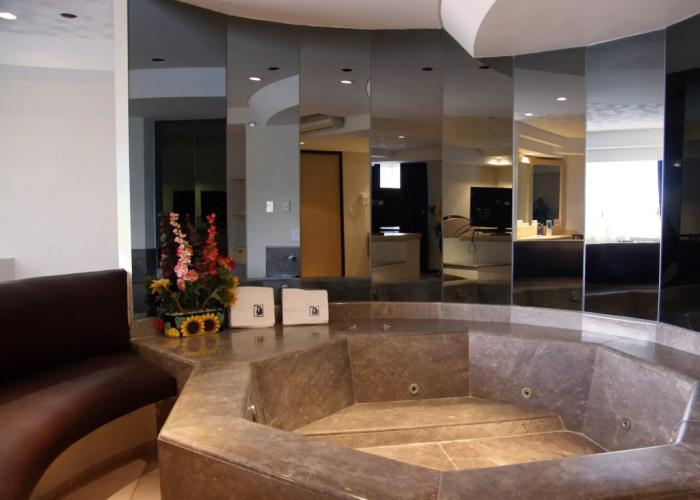 Portonovo Hotel & Suites