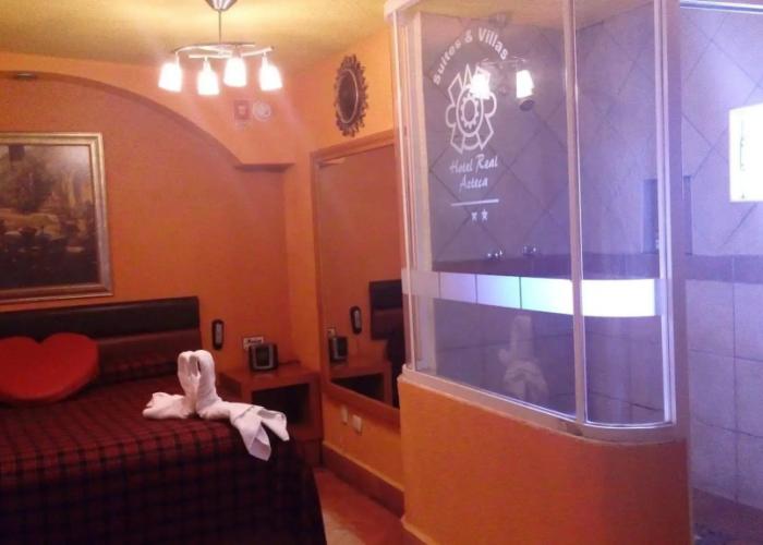 Hotel Real Azteca