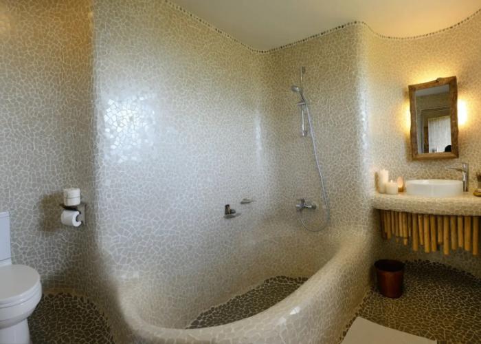Barahi Jungle Lodge