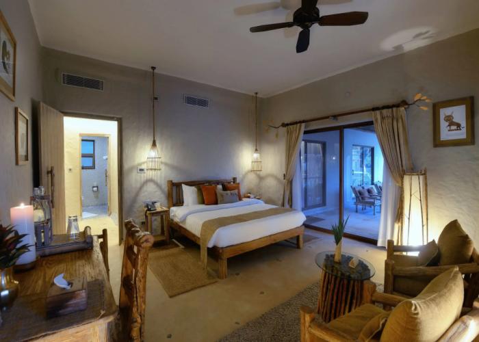 Barahi Jungle Lodge