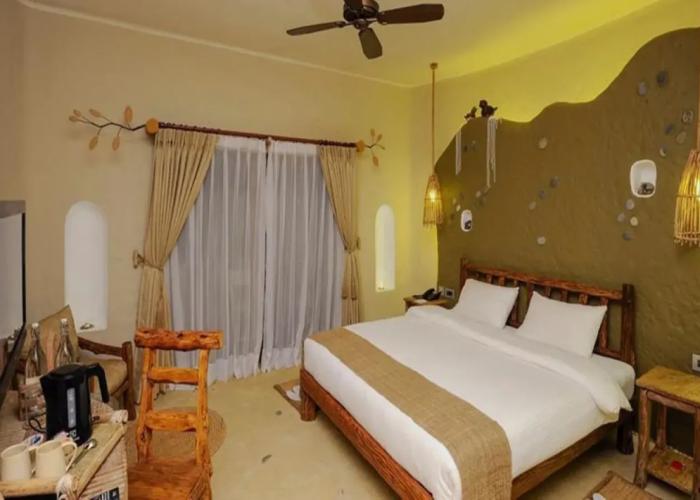 Barahi Jungle Lodge