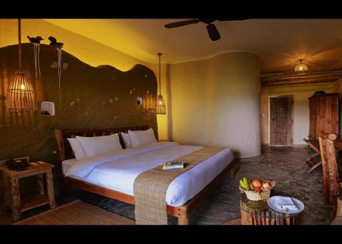 Barahi Jungle Lodge