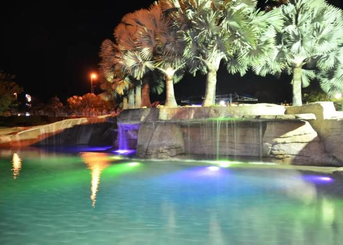 Sand River Resort