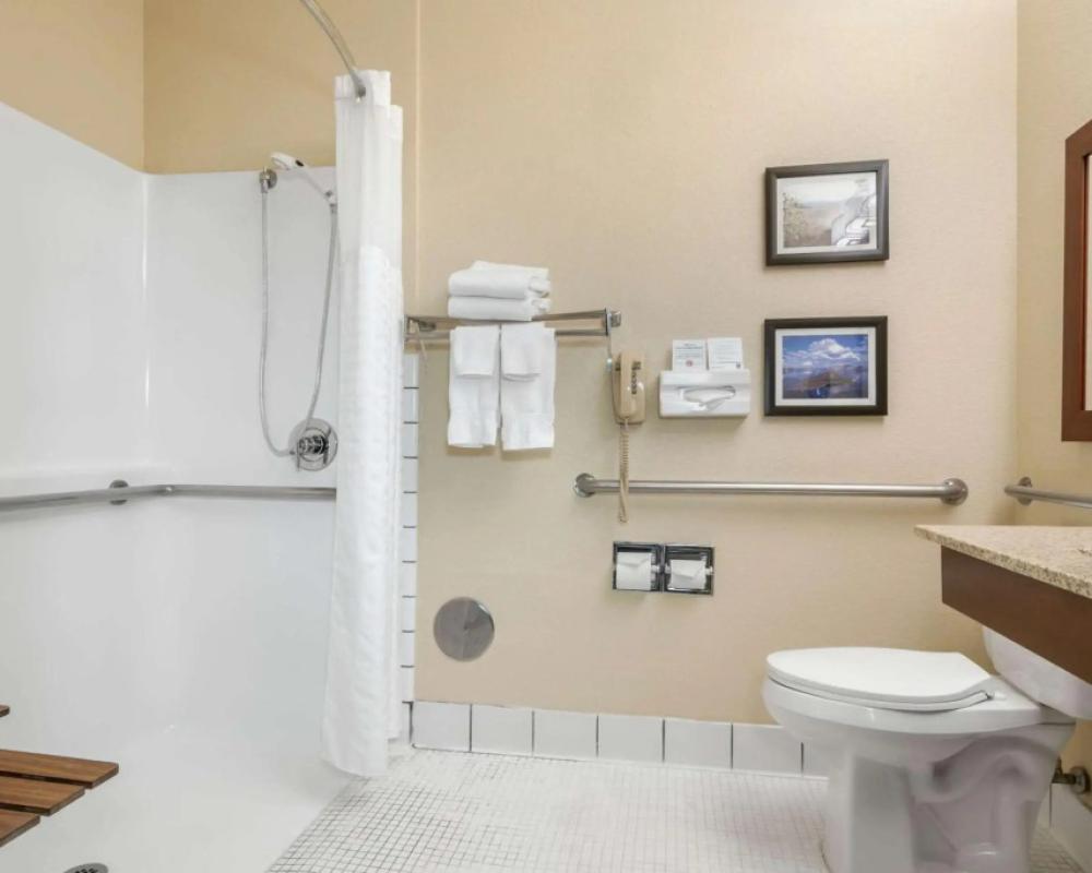 фото Comfort Inn Medford North