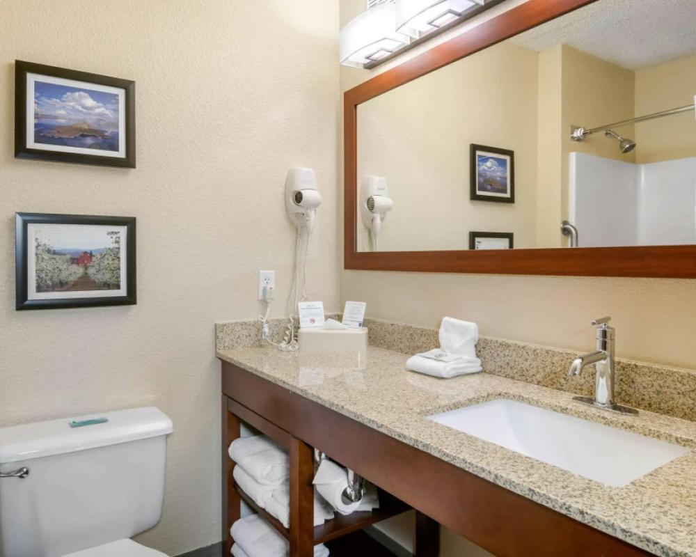 фото Comfort Inn Medford North