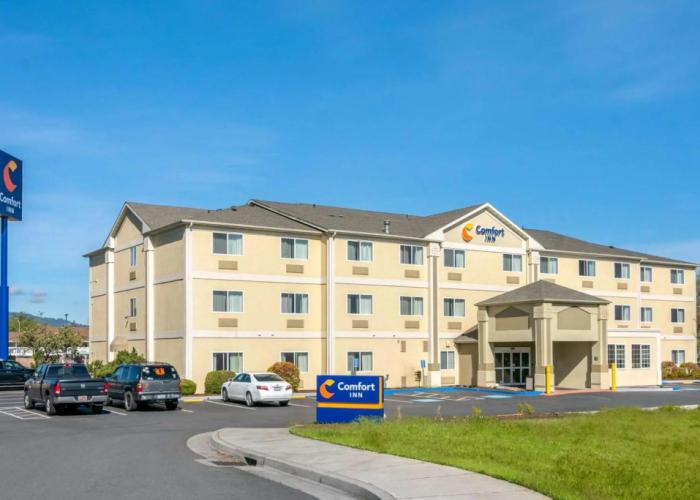 Comfort Inn Medford North