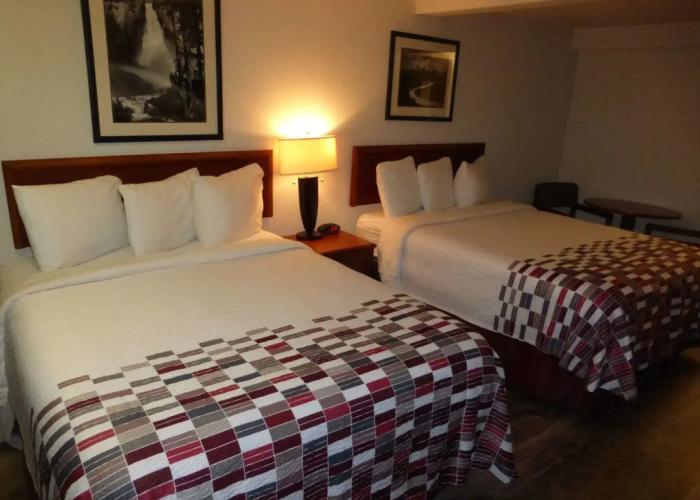 Ramada by Wyndham Medford Airport North