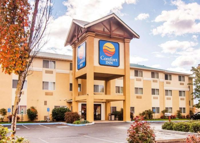 Comfort Inn South