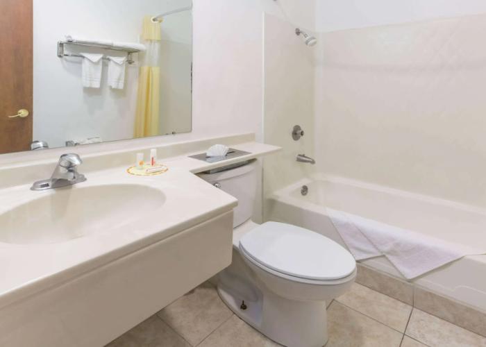 Days Inn by Wyndham Medford