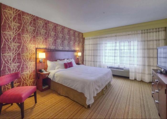 Courtyard by Marriott Medford Airport