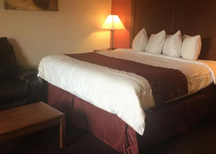 Red Carpet Inn Medford