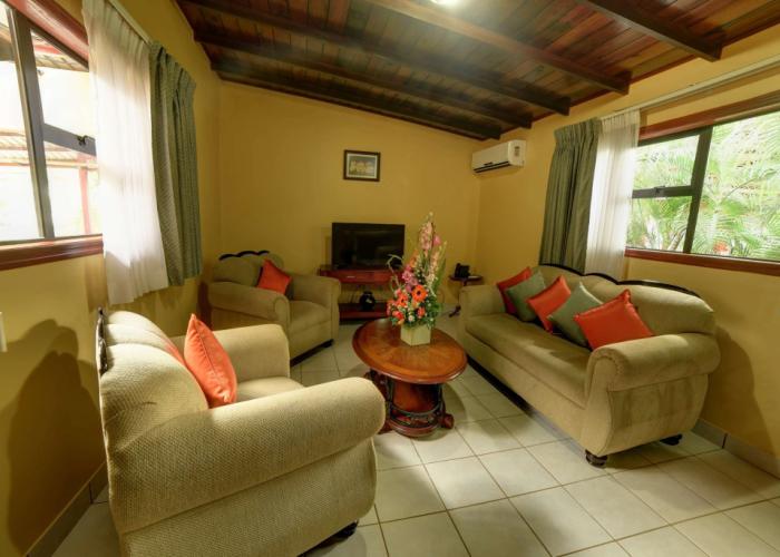 Best Western Las Mercedes Airport