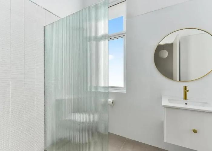 Aloha Central Platinum Apartments