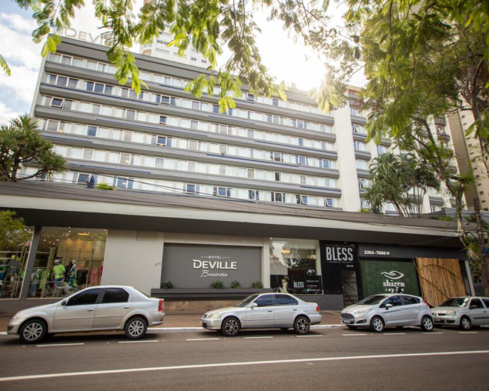 Hotel Deville Business Maringá