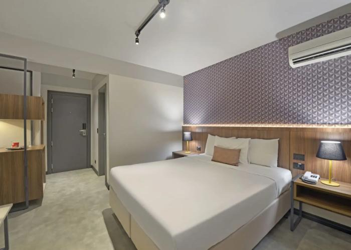 Hotel Deville Business Maringá