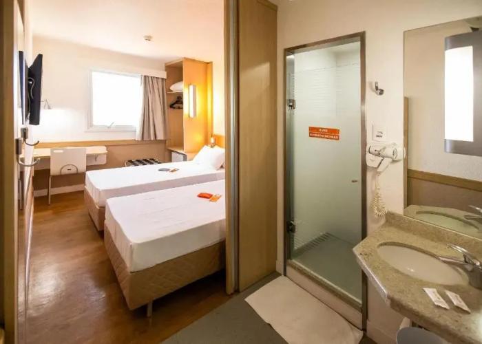 Hus Hotel Maringa