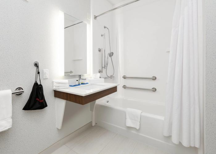 Holiday Inn Express Mitchell by IHG