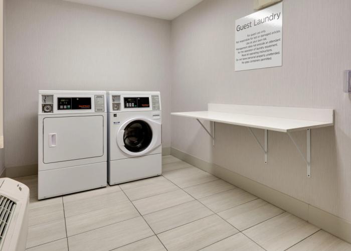 Holiday Inn Express Mitchell by IHG