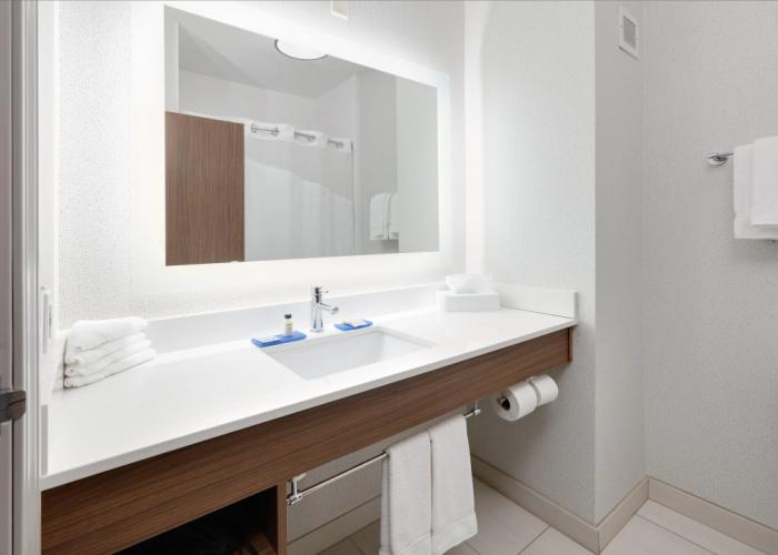 Holiday Inn Express Mitchell by IHG