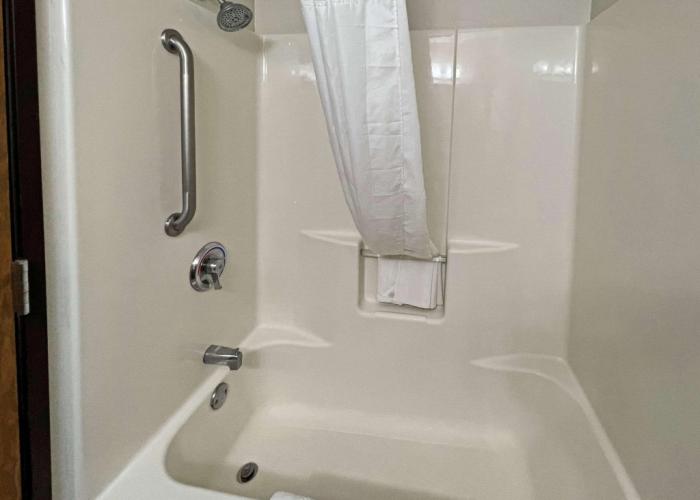 Quality Inn Mitchell I-90