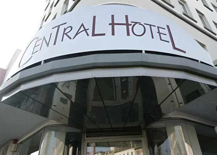 Central Hotel