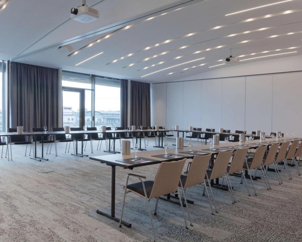 фото Radisson Blu Hotel, Mannheim
