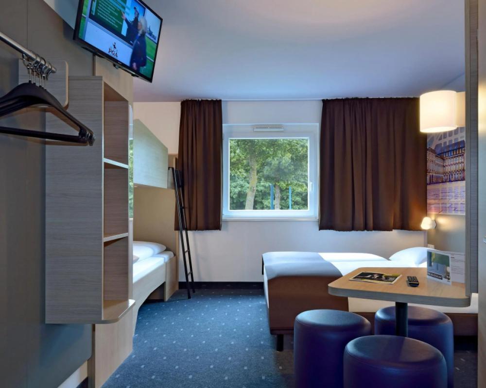 фото B&B Hotel Mannheim-Neuostheim