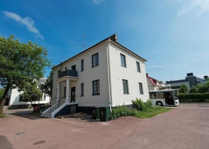 Townhouse Apartments