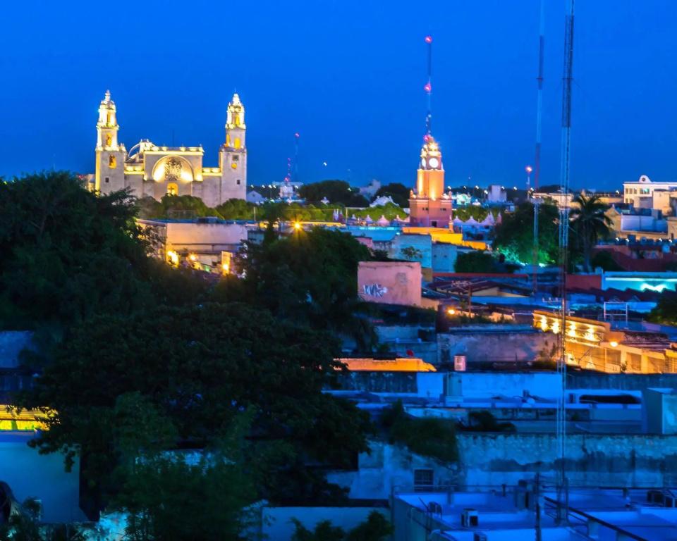 фото Hotel Ambassador Merida