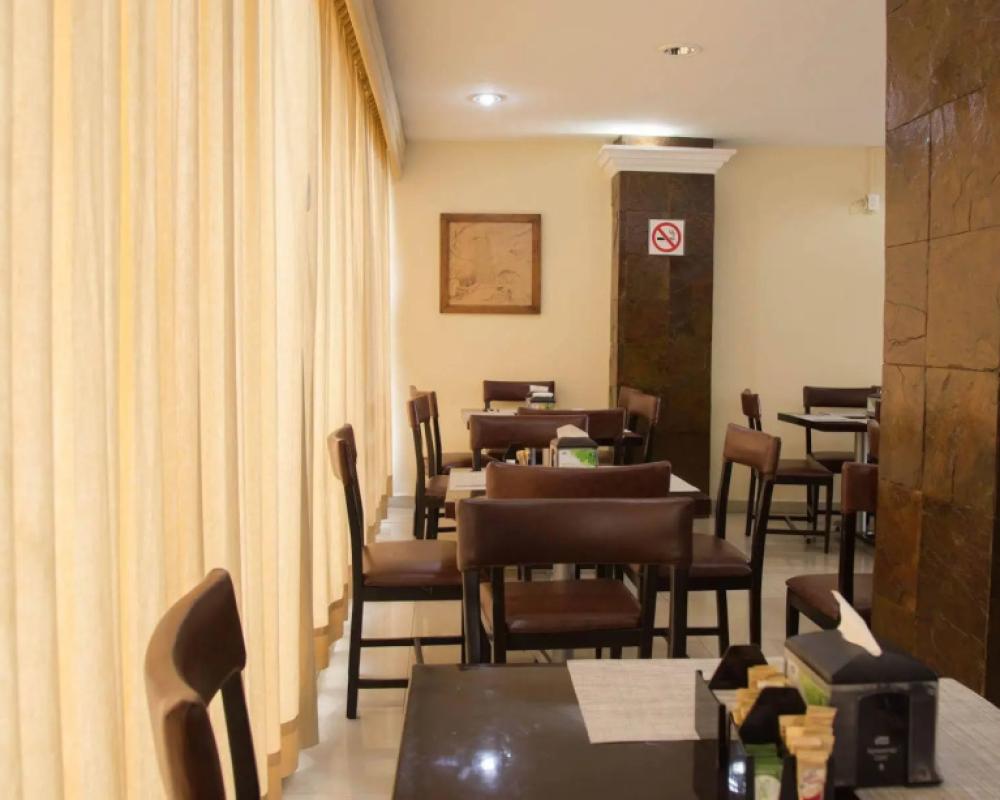фото Hotel Ambassador Merida