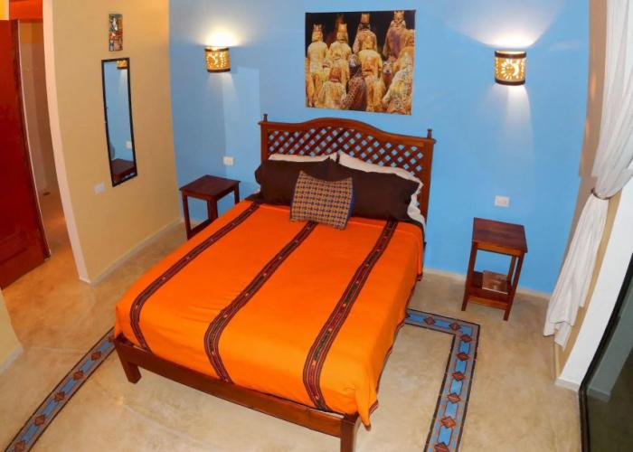 Casa Del Maya Bed & Breakfast