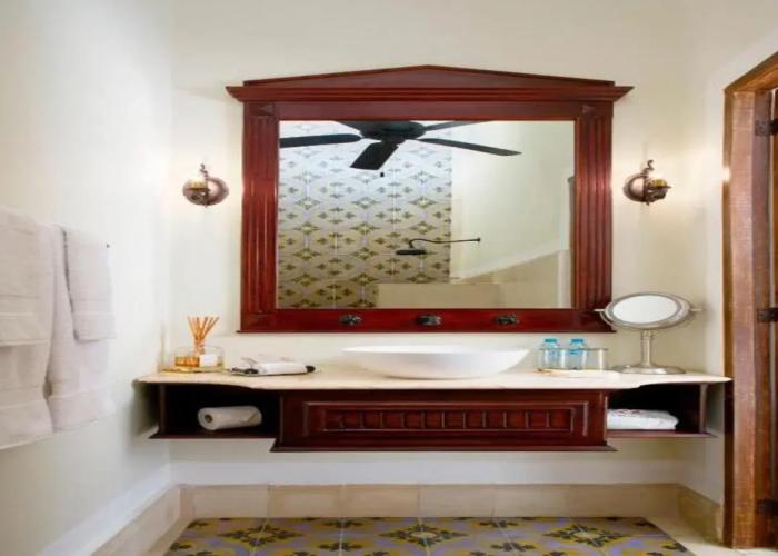 Casa Lecanda Boutique Hotel