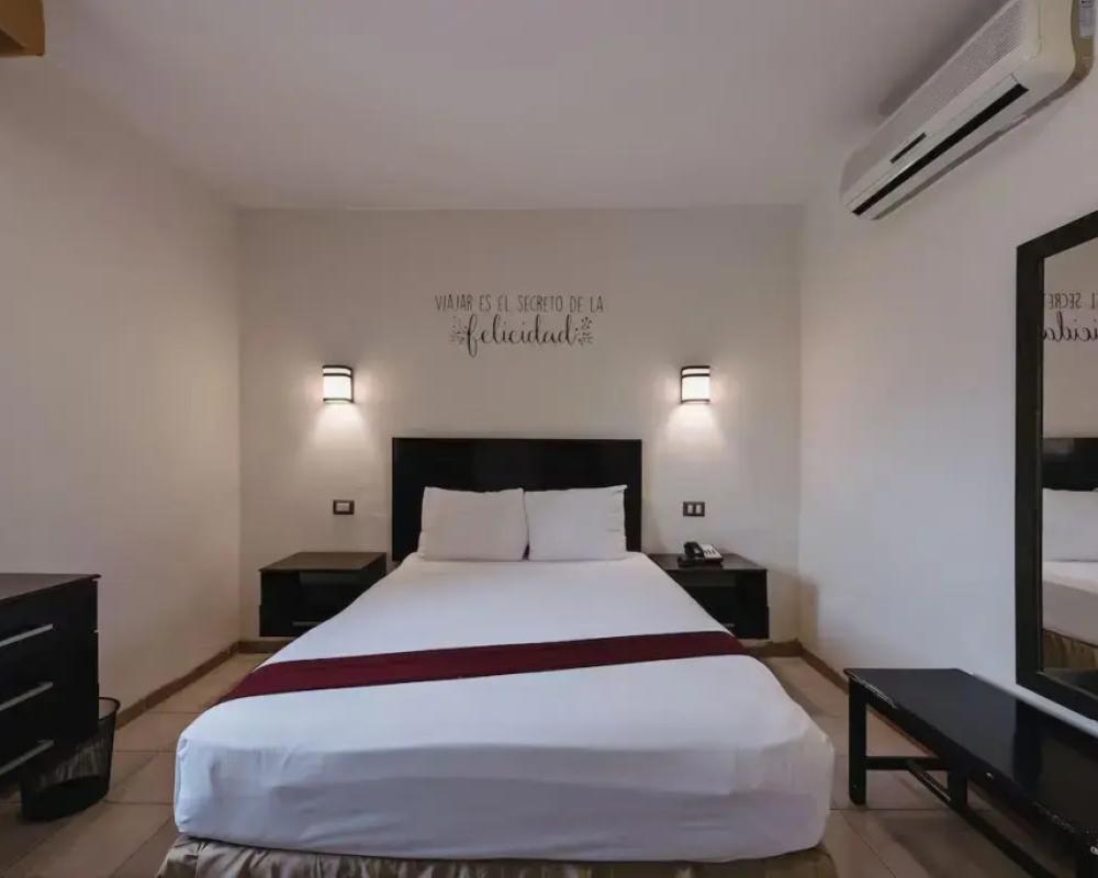 фото Hotel Colonial