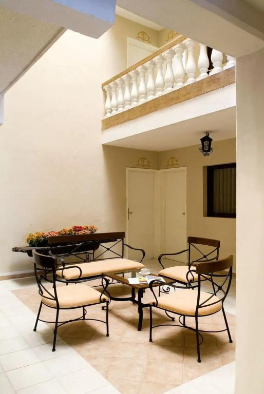 фото Hotel Colonial