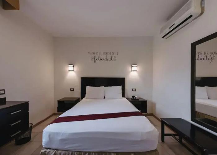 Hotel Colonial