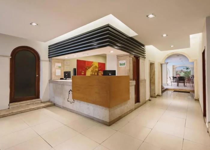 Hotel Colonial