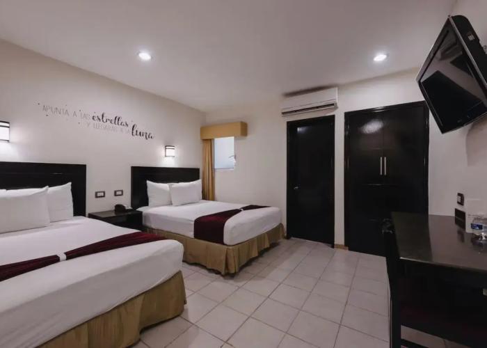 Hotel Colonial