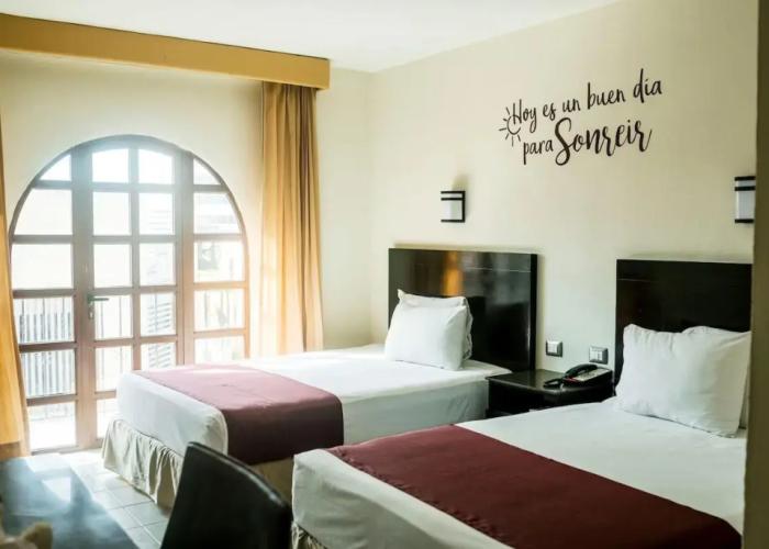 Hotel Colonial