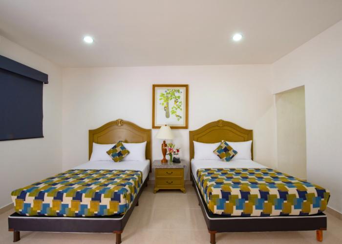 Hotel Embajadores