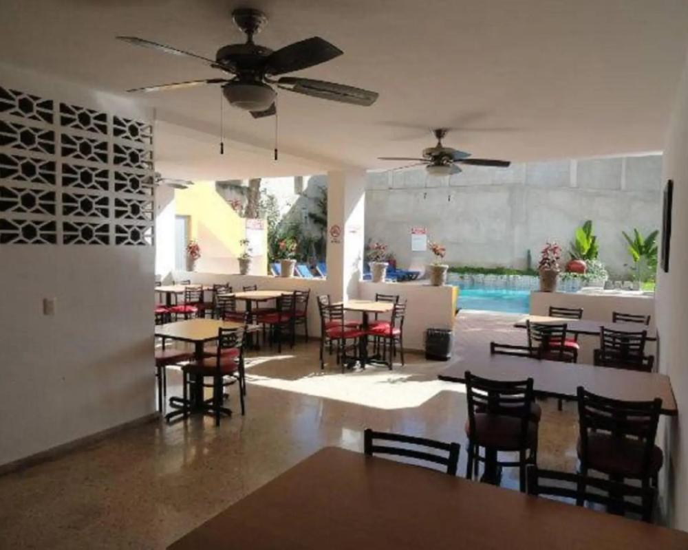 фото Las Dalias Inn