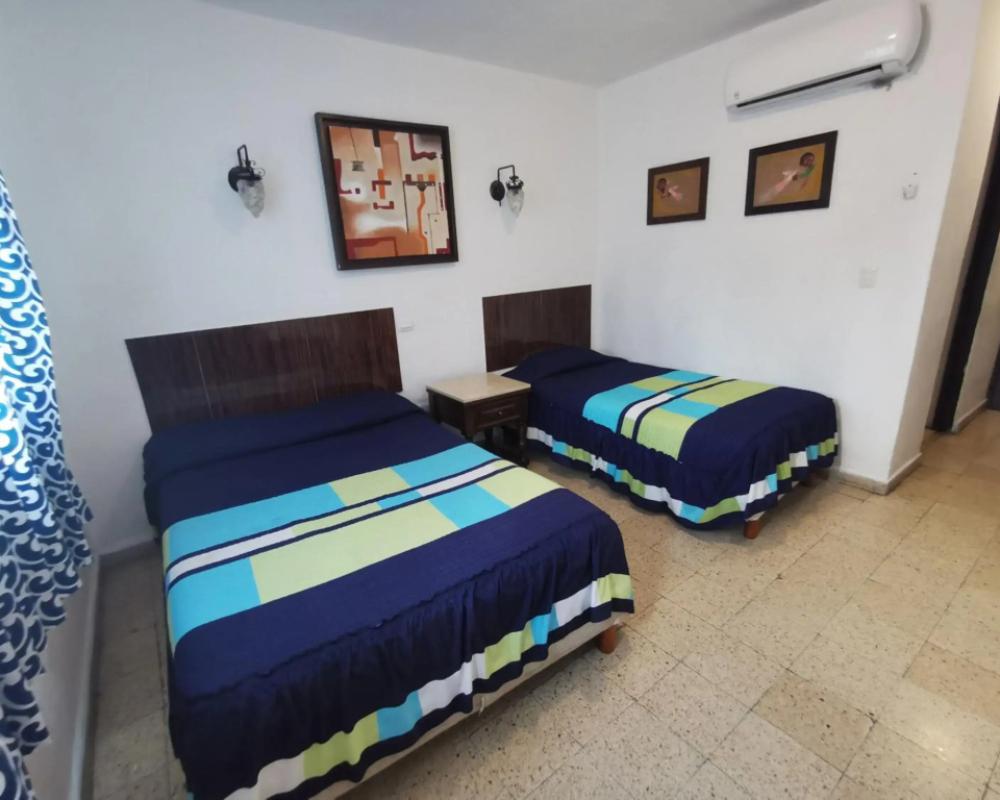 фото Las Dalias Inn