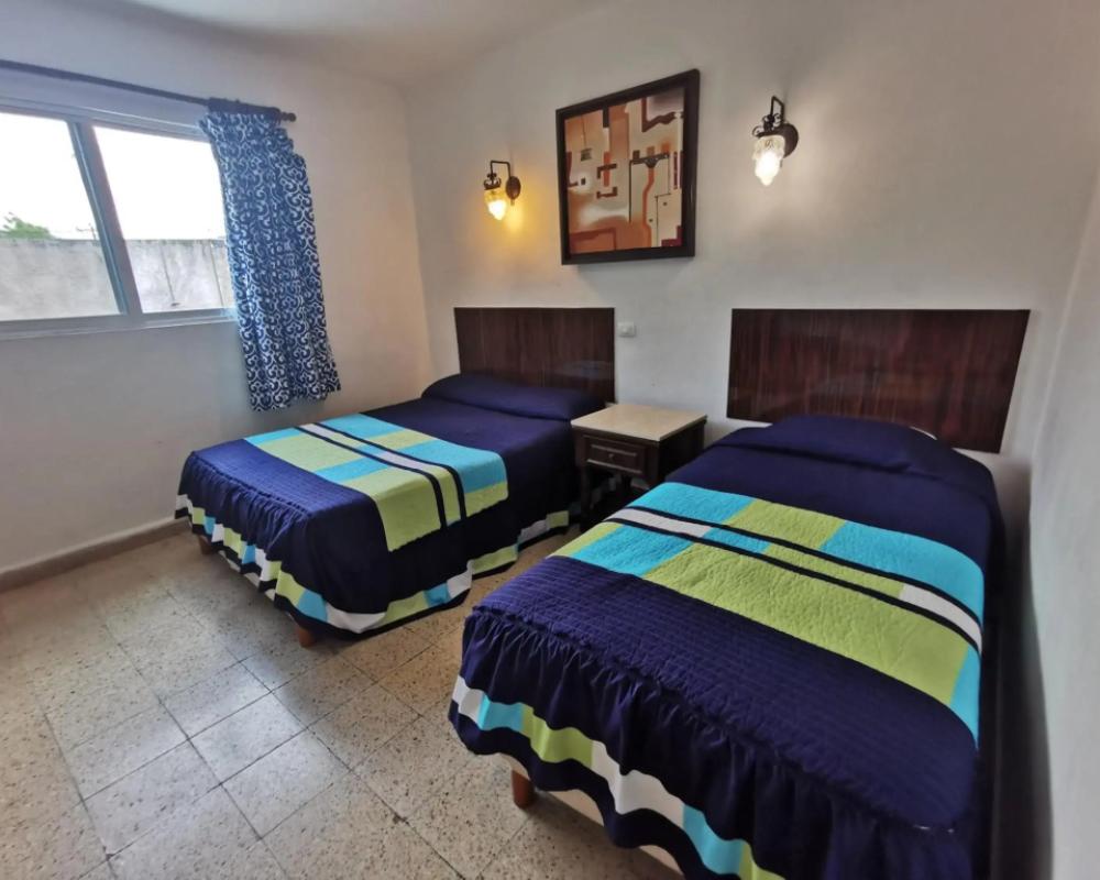 фото Las Dalias Inn