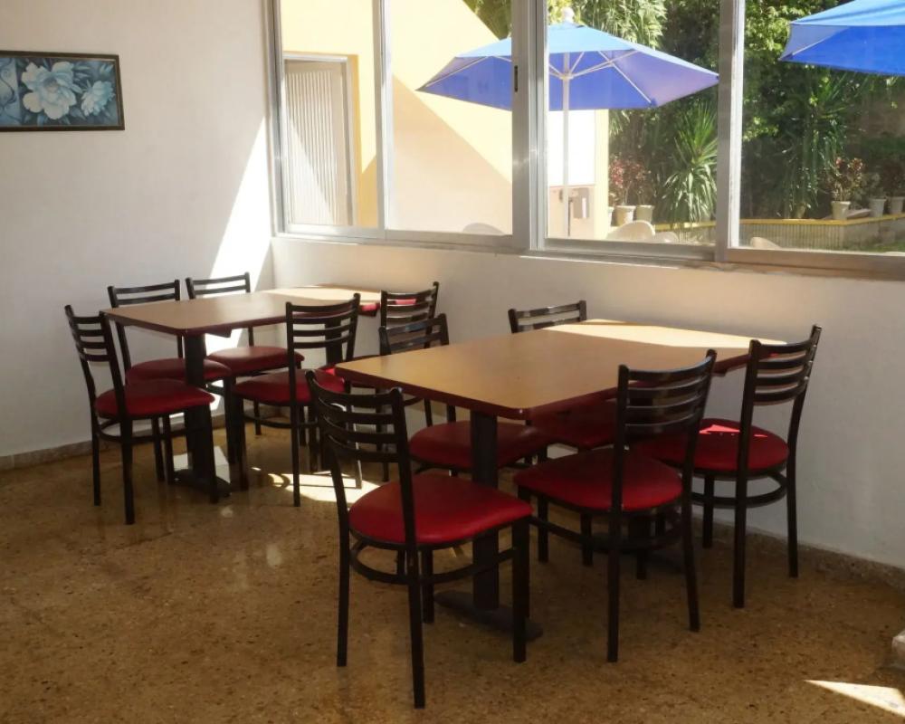 фото Las Dalias Inn
